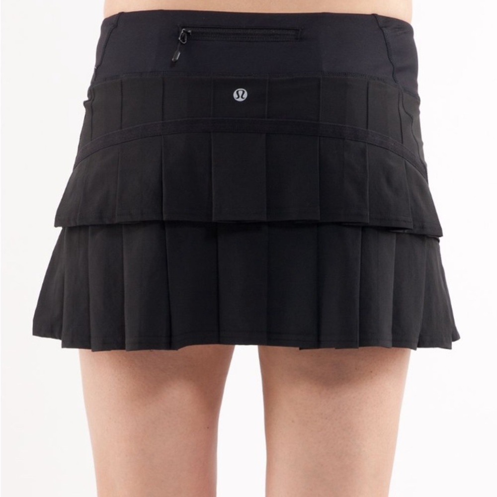 Lululemon black pace setter skirt
